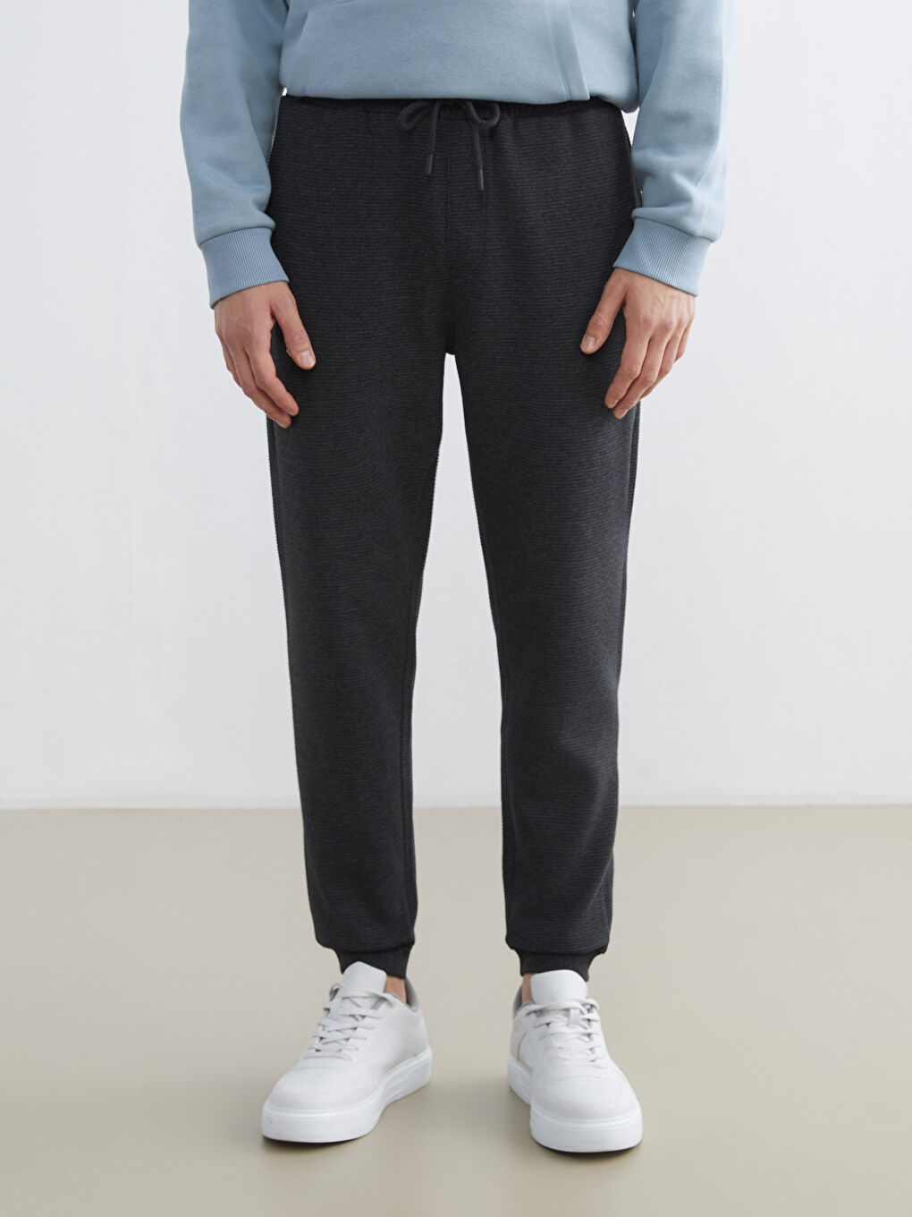 Antrasit Standart Kalıp Erkek Jogger Eşofman Altı-1
