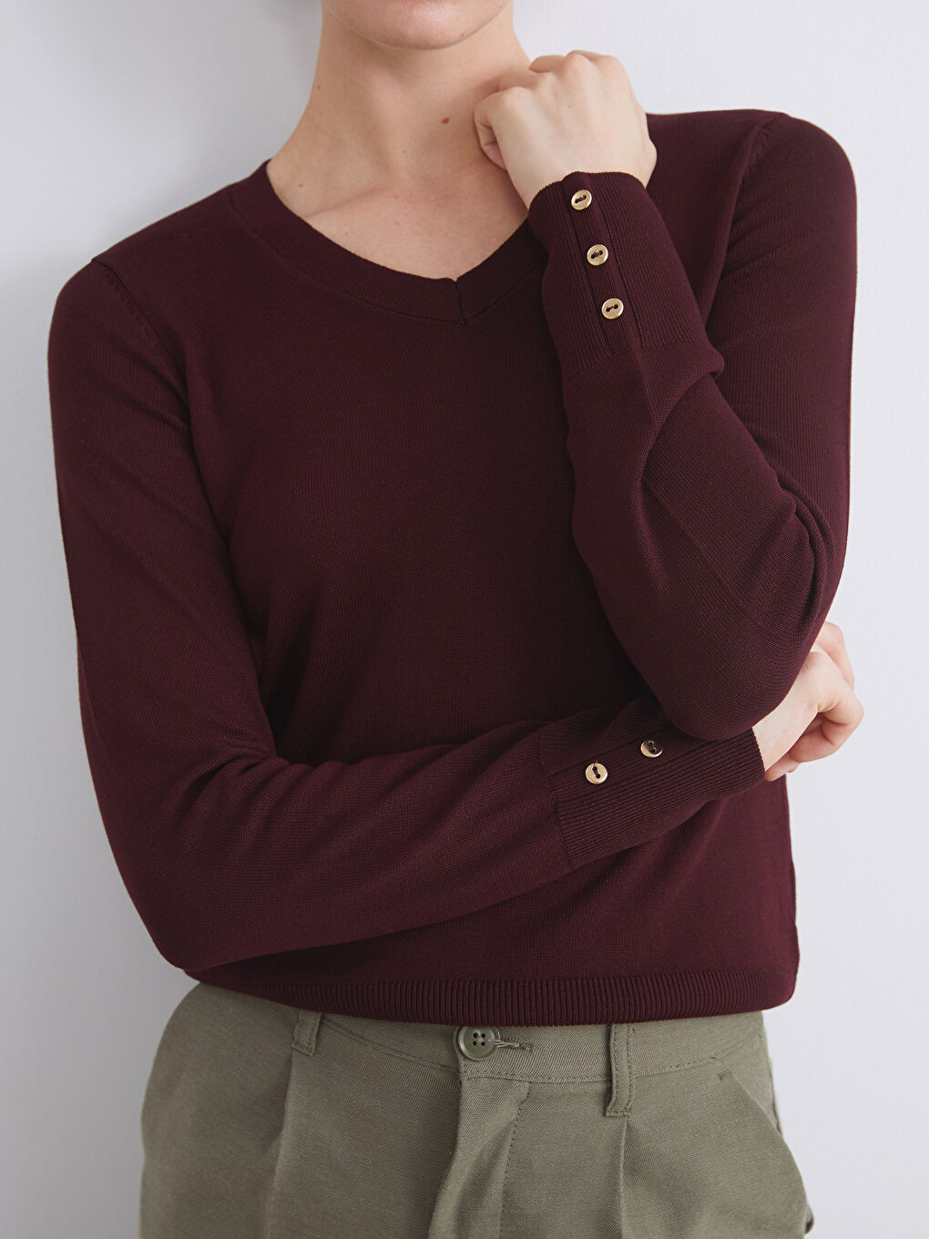 V Neck Women's Knitwear Sweater-2