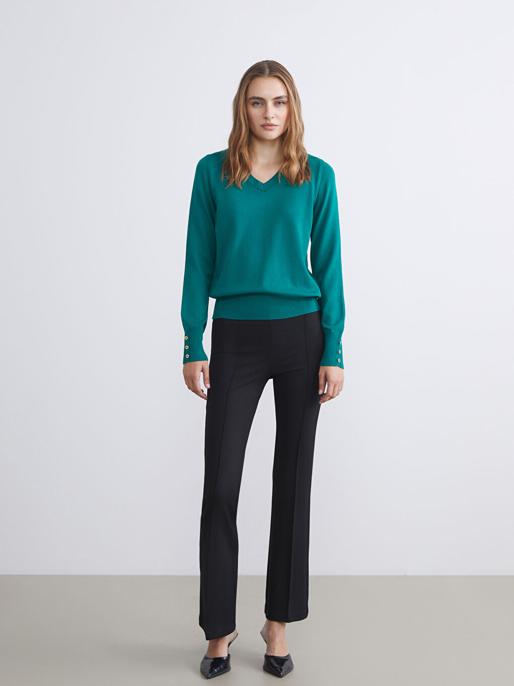 V Neck Women's Knitwear Sweater-2