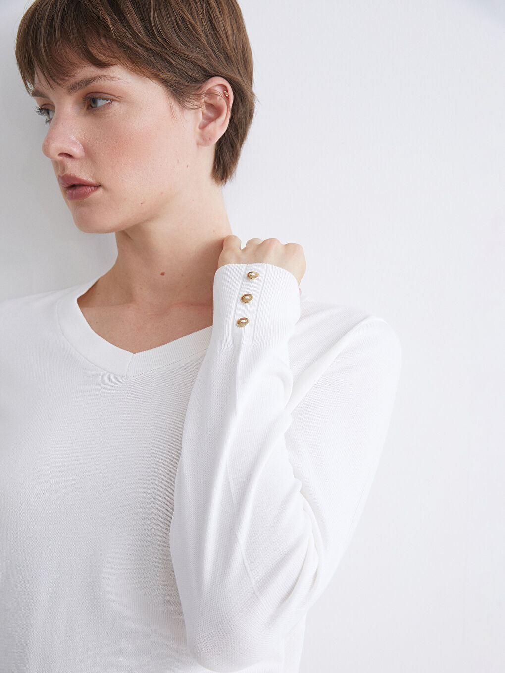 V Neck Women's Knitwear Sweater-2