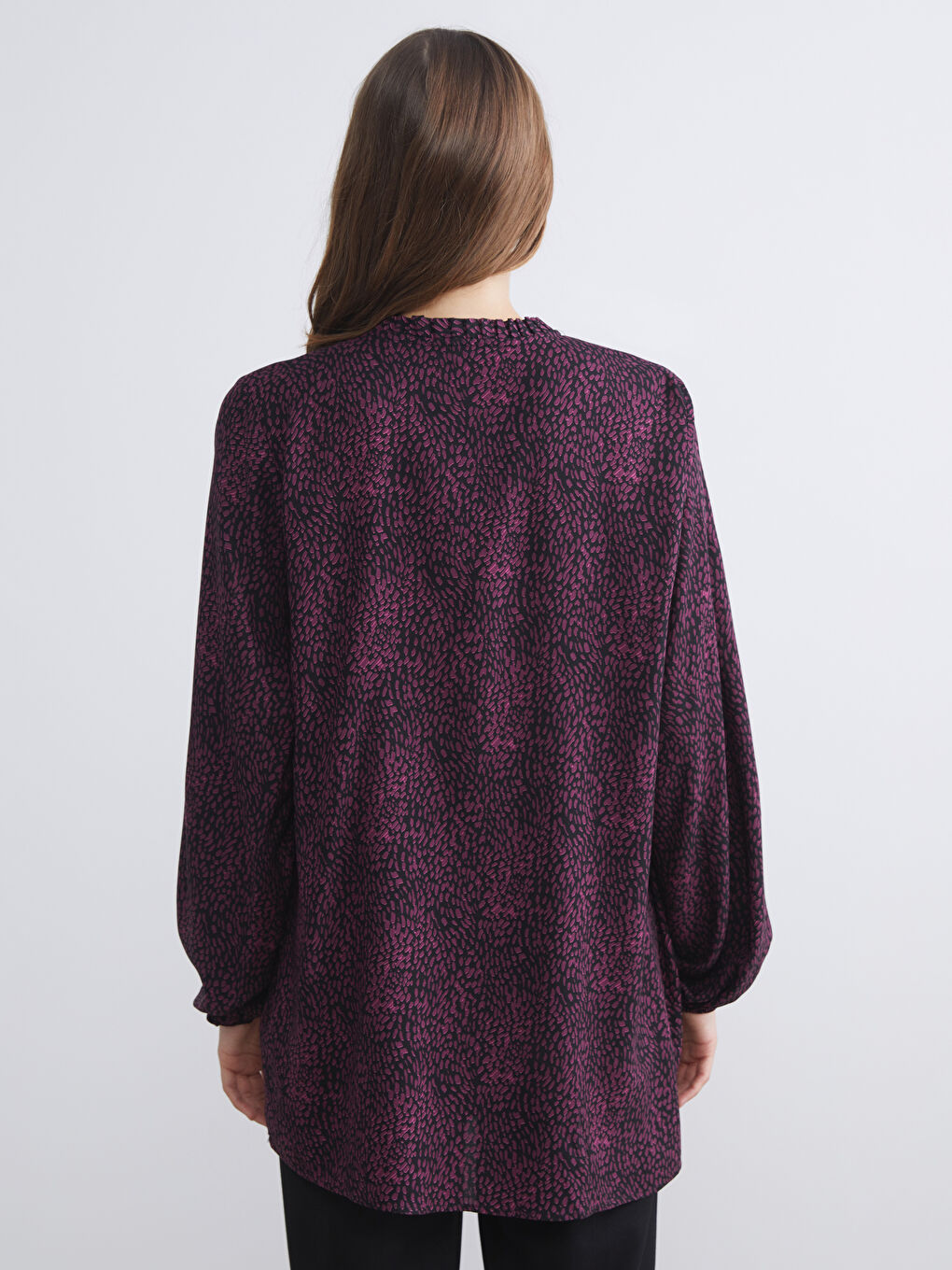 Bordo Bağlamalı Yaka Desenli Bluz-3