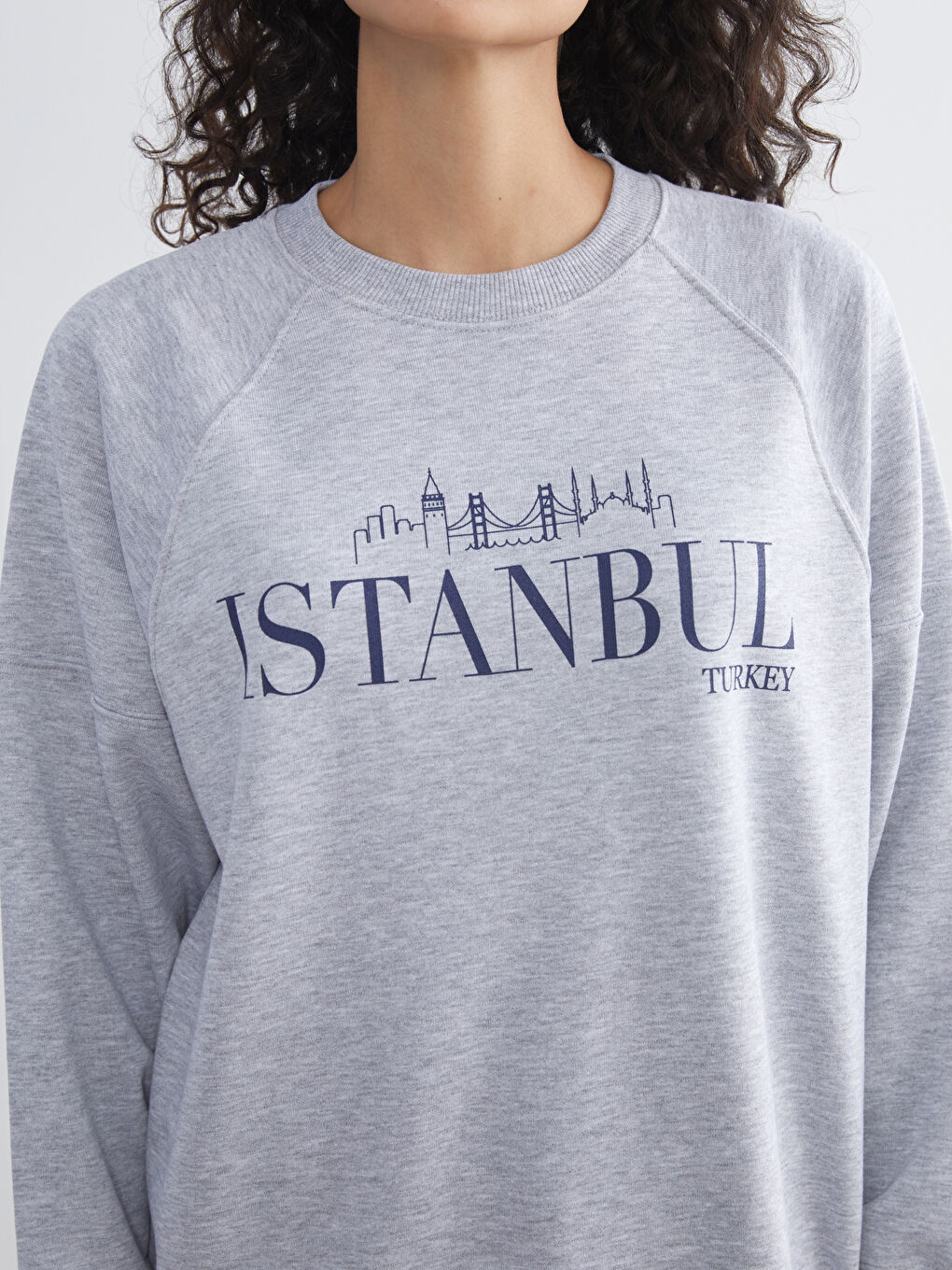 Gri İstanbul Baskılı Oversize Kadın Sweatshirt Tunik-2