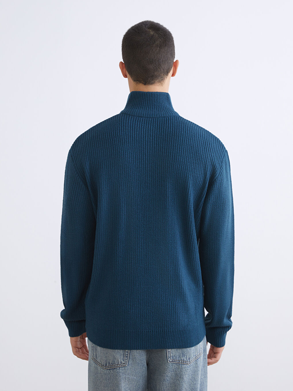 Standard Fit Stand Collar Men's Sweater-3