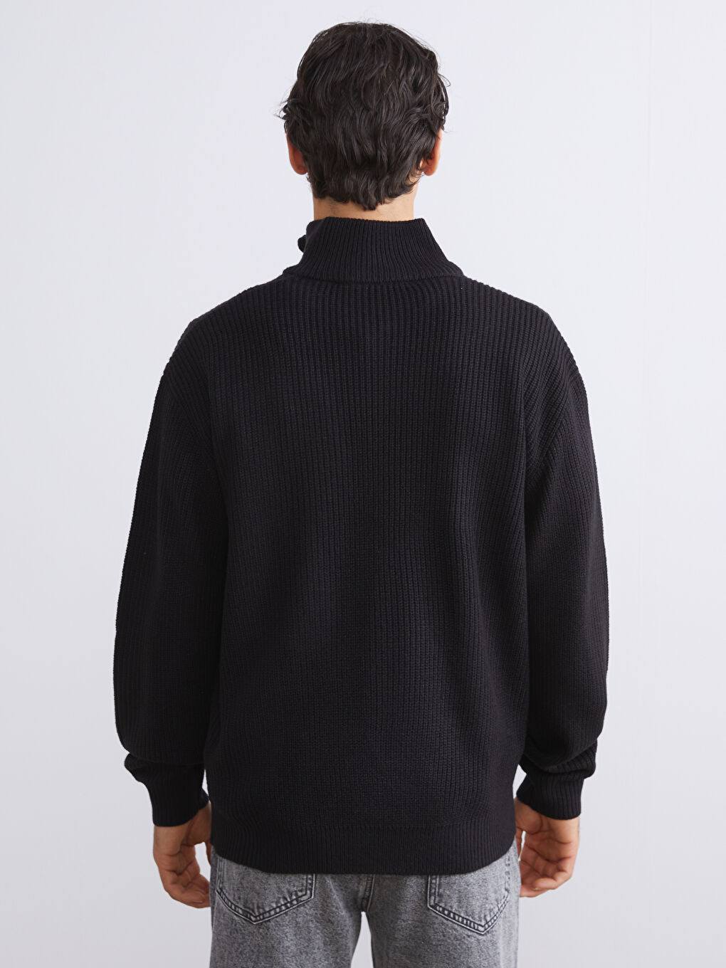 Standard Fit Stand Collar Men's Sweater-3