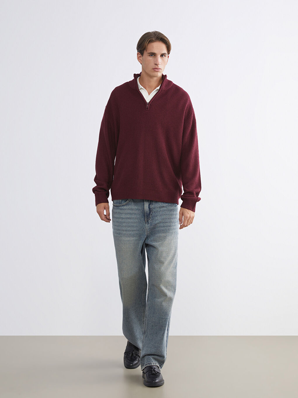 Standard Fit Stand Collar Men's Sweater-1