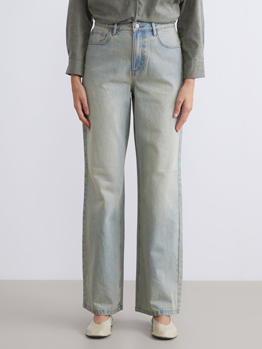 Baggy Fit Women's Jeans-1
