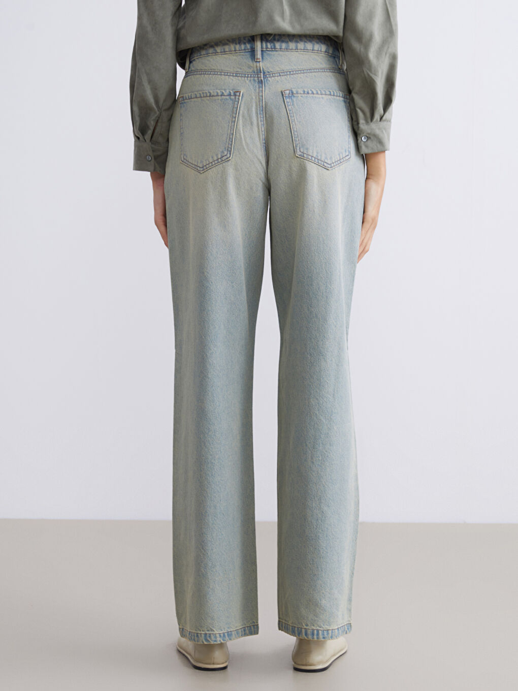 Baggy Fit Women's Jeans-3