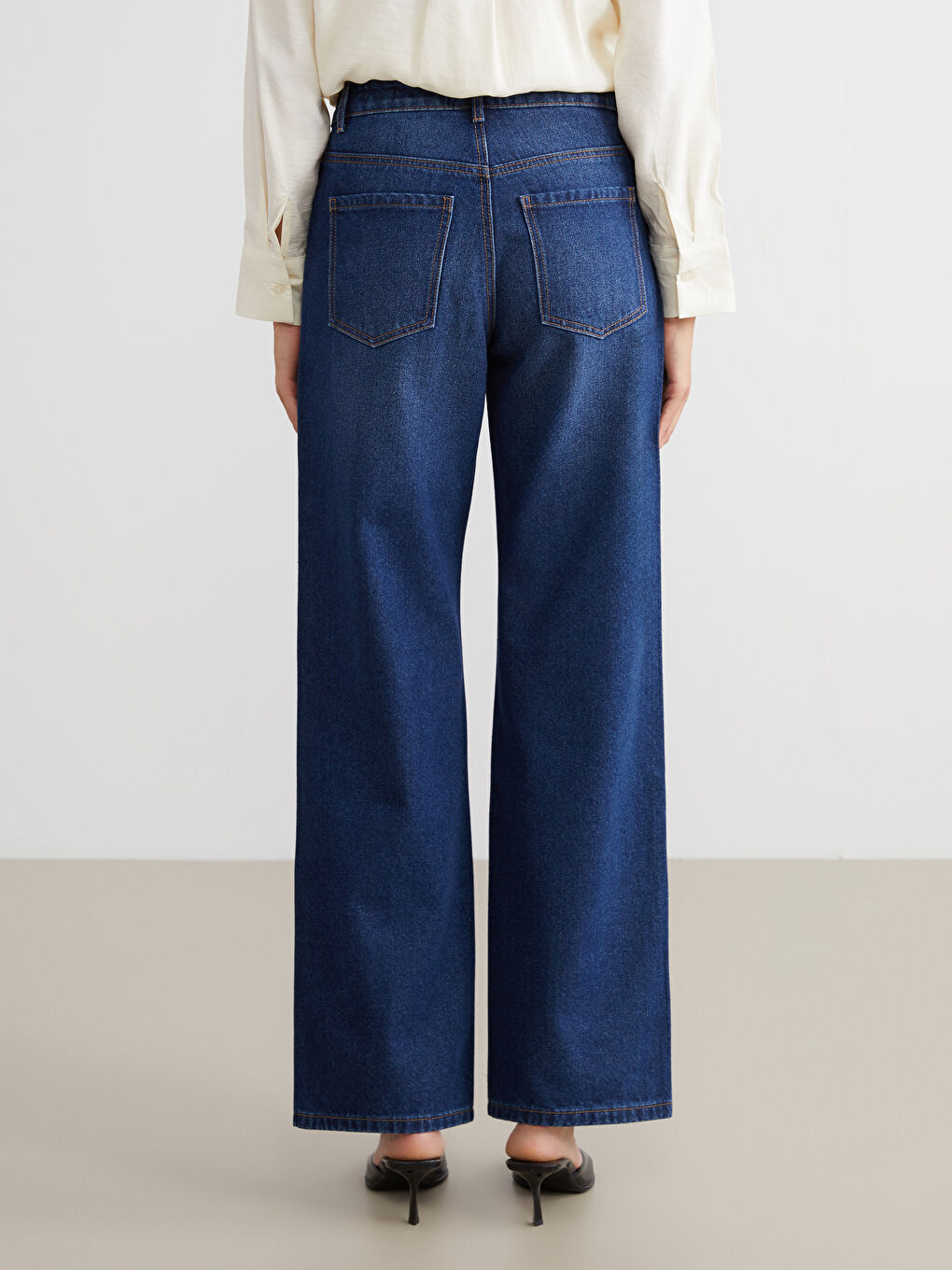 Straight Women's Jeans-3