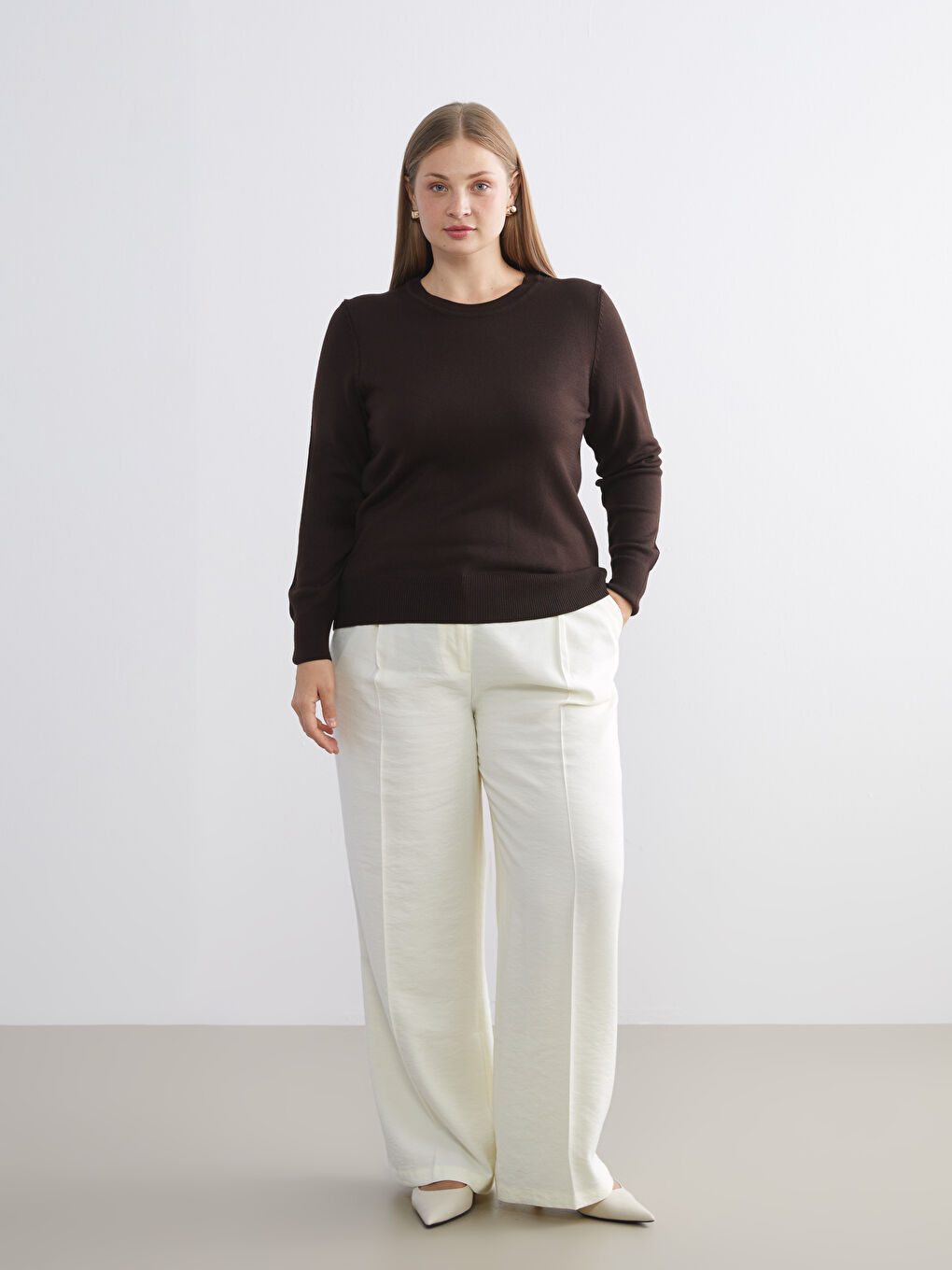 Crew Neck Women's Knitwear Sweater-3