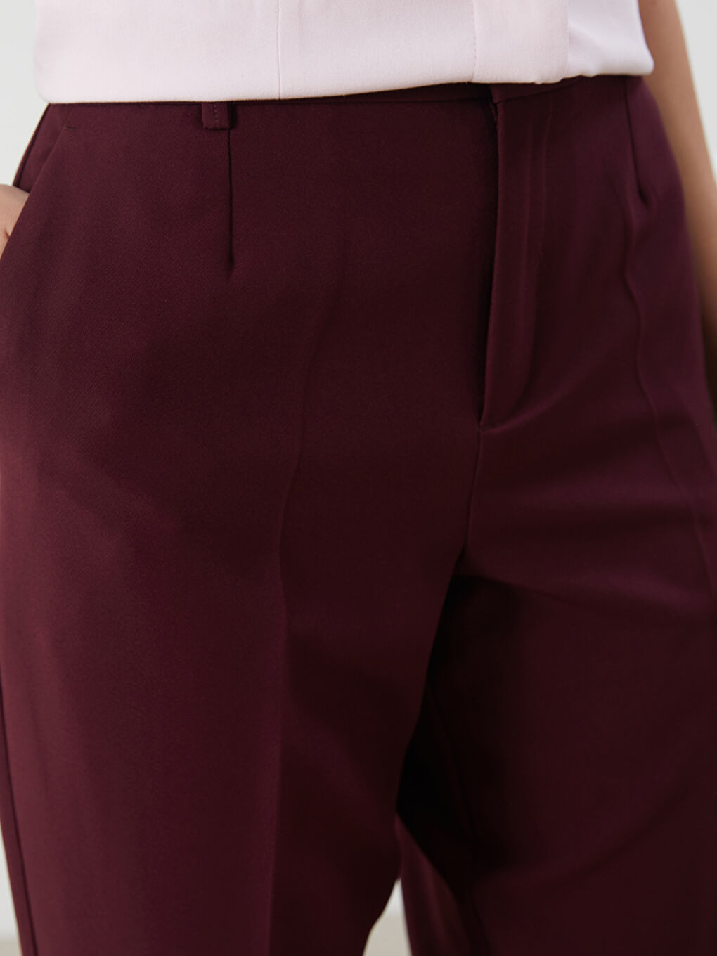 Kırmızı Dar Fit Kadın Pileli Pantolon-2