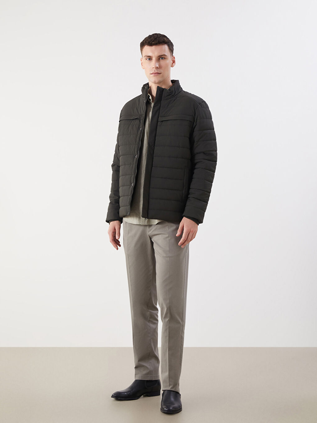 სტანდარტული ჭრა ძაბრისებრი საყელო მამაკაცის დუტის ქურთუკი-1