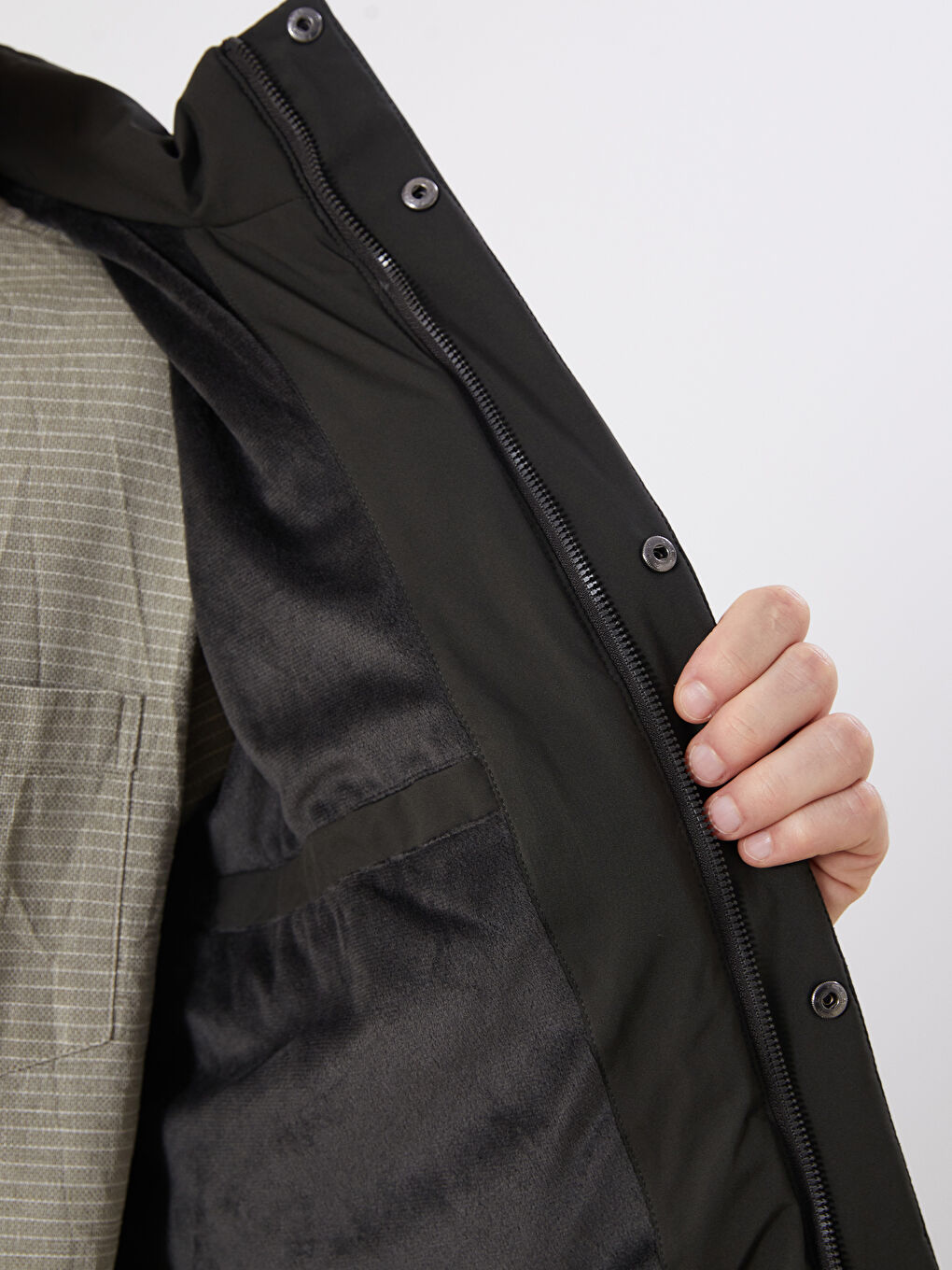 სტანდარტული ჭრა ძაბრისებრი საყელო მამაკაცის დუტის ქურთუკი-3