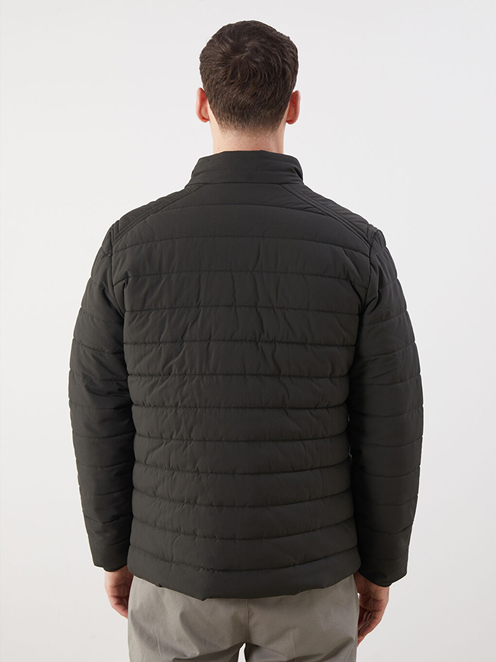 სტანდარტული ჭრა ძაბრისებრი საყელო მამაკაცის დუტის ქურთუკი-4