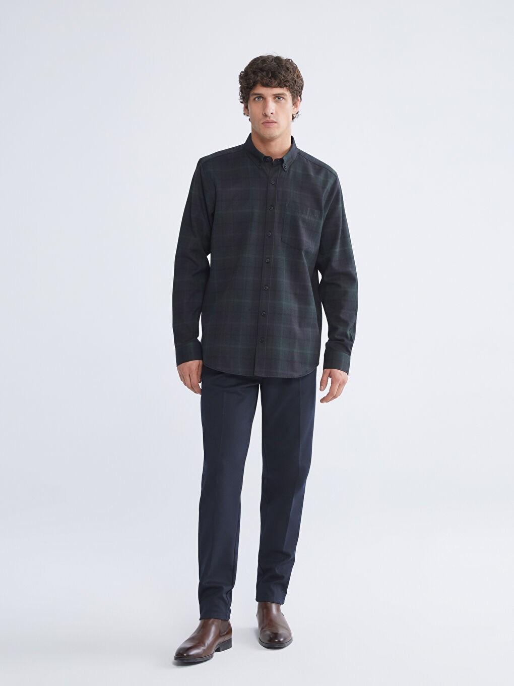 Chemise Pour Hommes Coupe Régulière à Manches Longues en Gabardine Écossaise-1