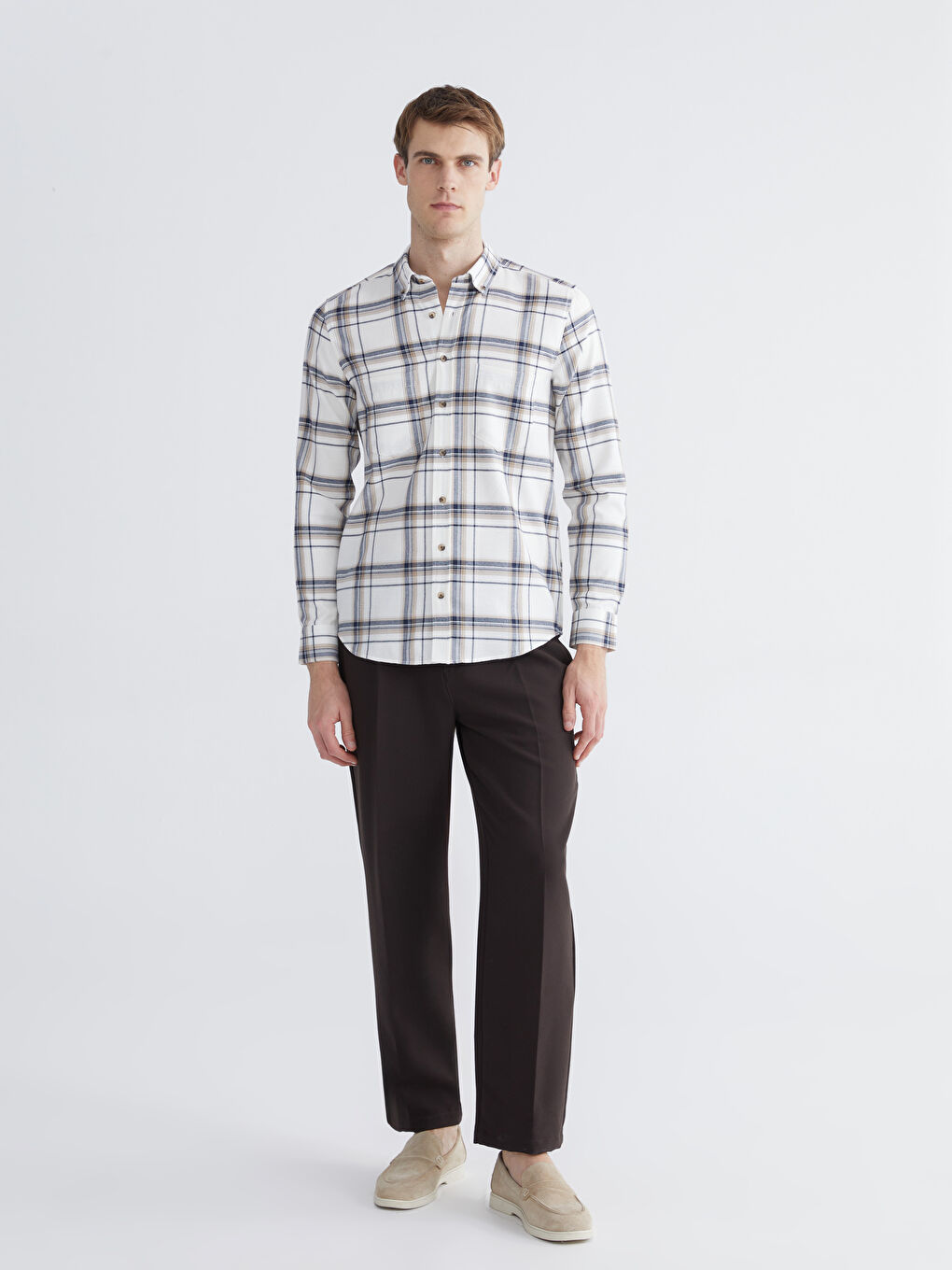 Bej Regular Fit Uzun Kollu Ekose Gabardin Erkek Gömlek-1