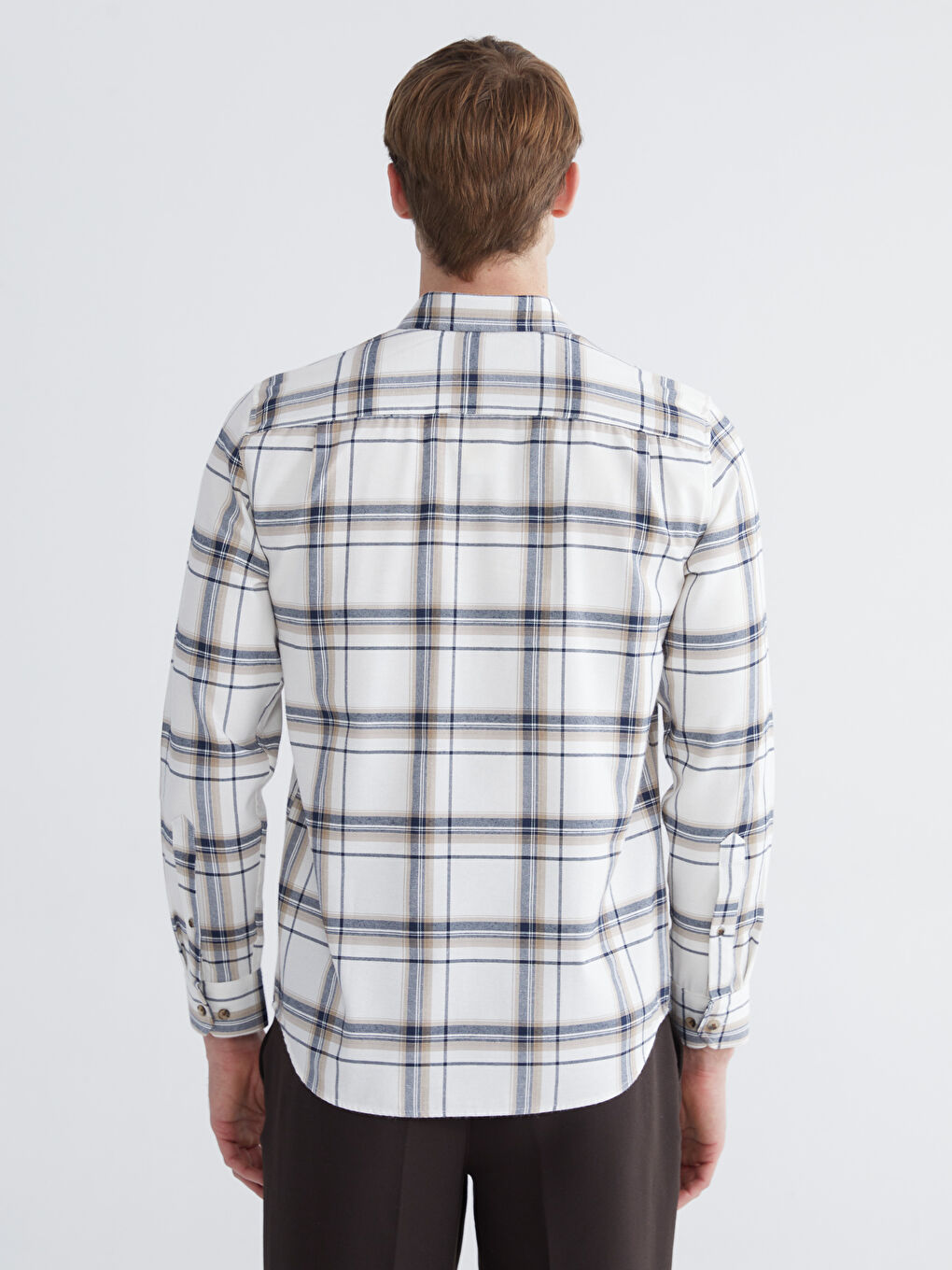 Bej Regular Fit Uzun Kollu Ekose Gabardin Erkek Gömlek-3