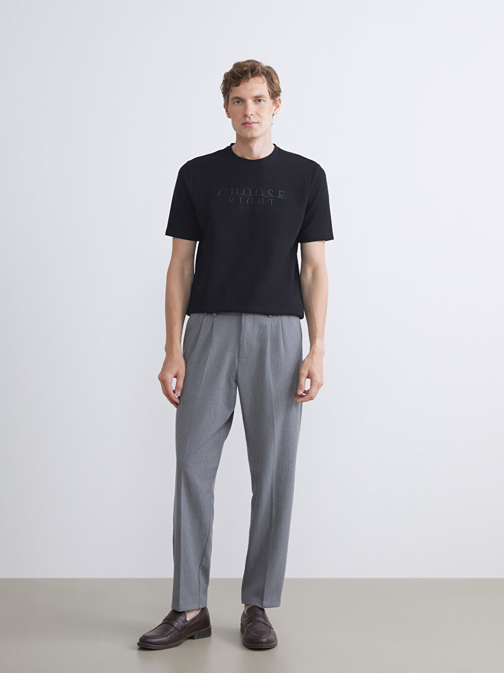 Siyah Bisiklet Yaka Baskılı Erkek Tişört-2