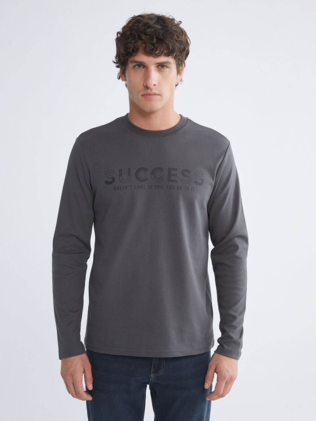 Crew Neck Long Sleeve Printed Men's T-Shirt