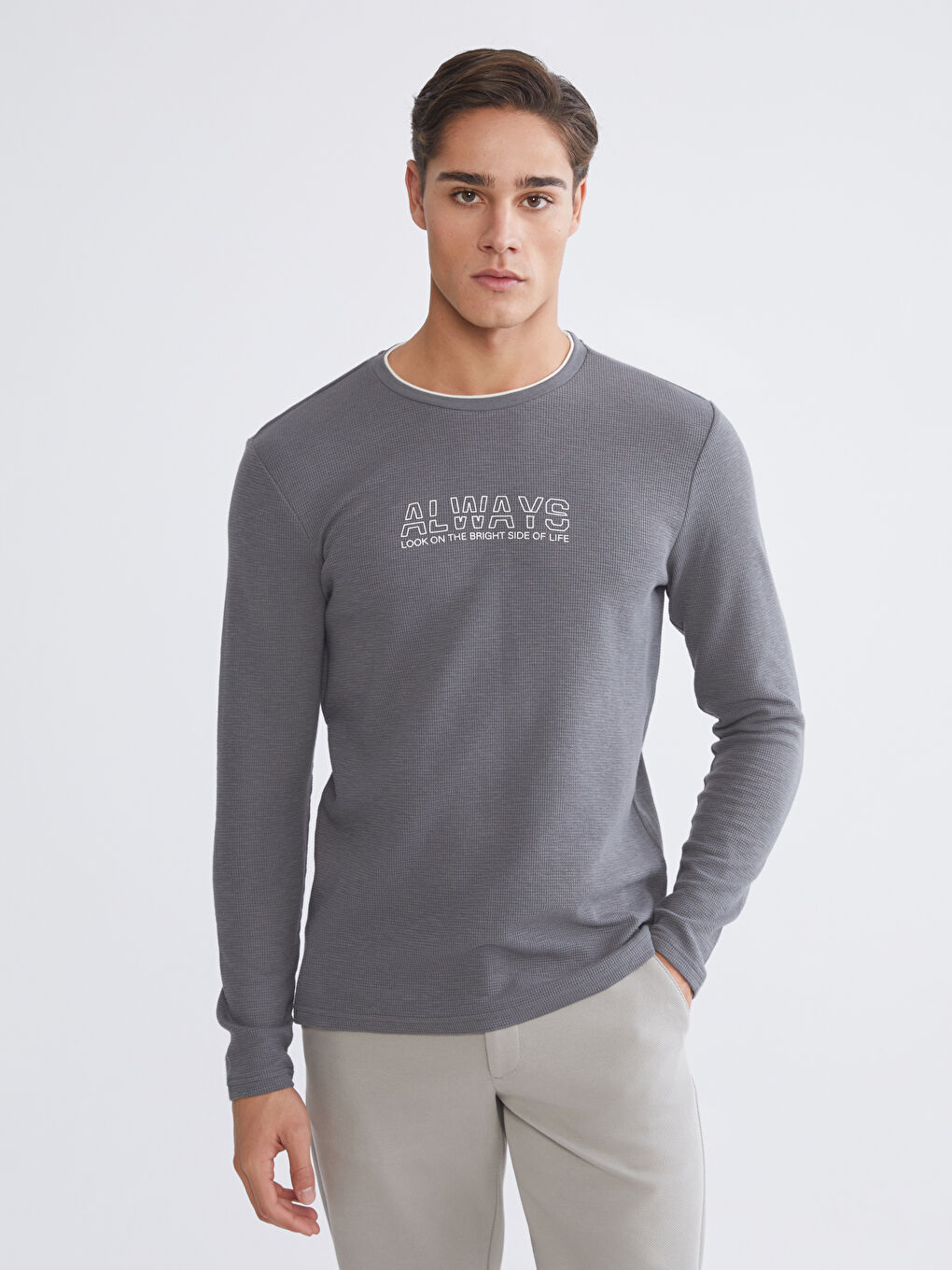 Мужская толстовка с круглым вырезом и длинными рукавами-1