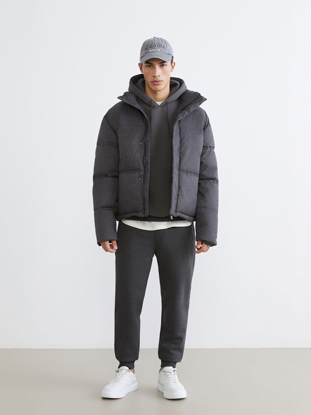 Antrasit Dik Yaka Erkek Şişme Mont-1