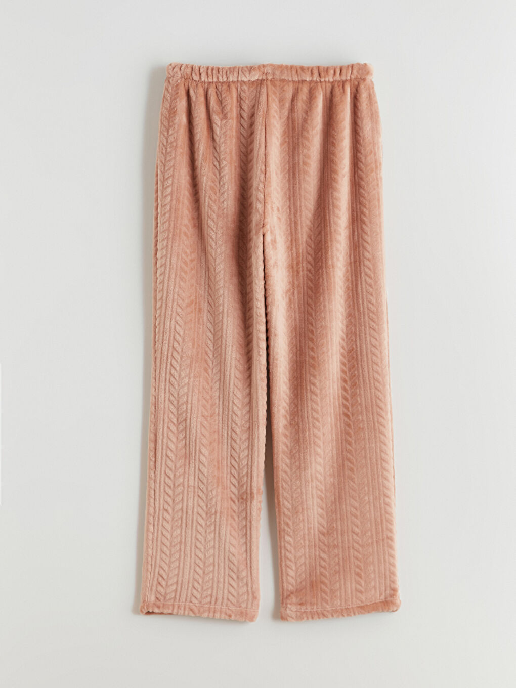 طقم بيجاما قطيفة مطرز برقبة دائرية للسيدات-10