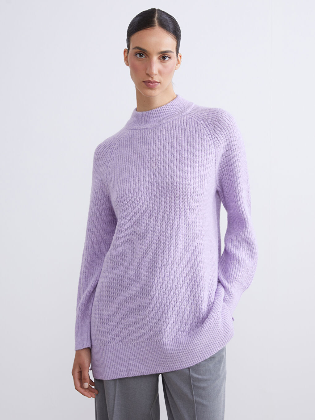 تونيك تريكو بياقة عالية نساء