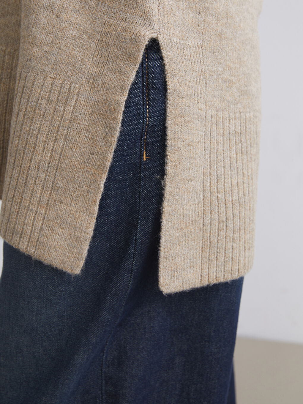 تونیکی یه‌خه‌ی قیفی ئۆڤەرسایز بۆ ژنان-2