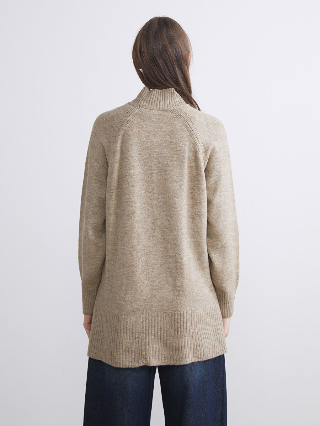 تونیکی یه‌خه‌ی قیفی ئۆڤەرسایز بۆ ژنان-3