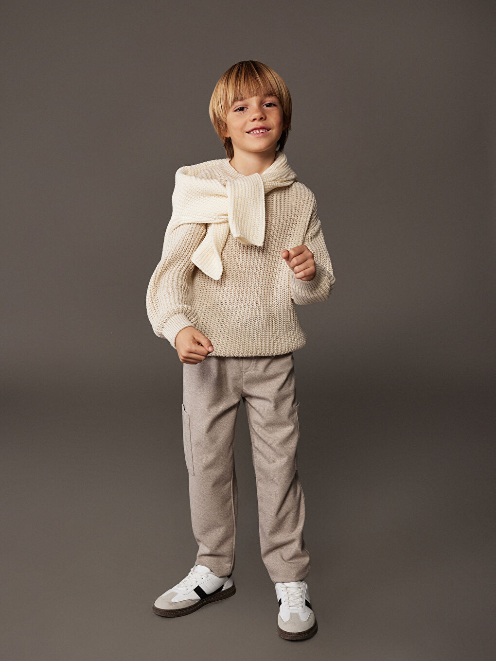 Bej Beli Lastikli Erkek Çocuk Kargo Pantolon