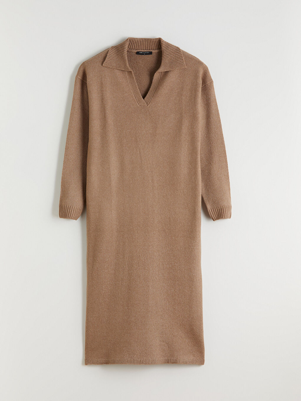 فستان بني امرأة-4