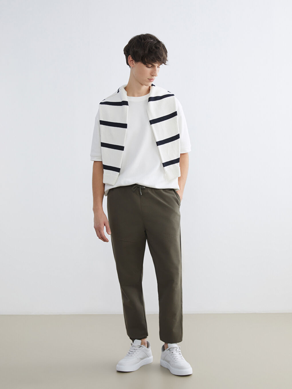 Haki Beli Lastikli Erkek Jogger Pantolon