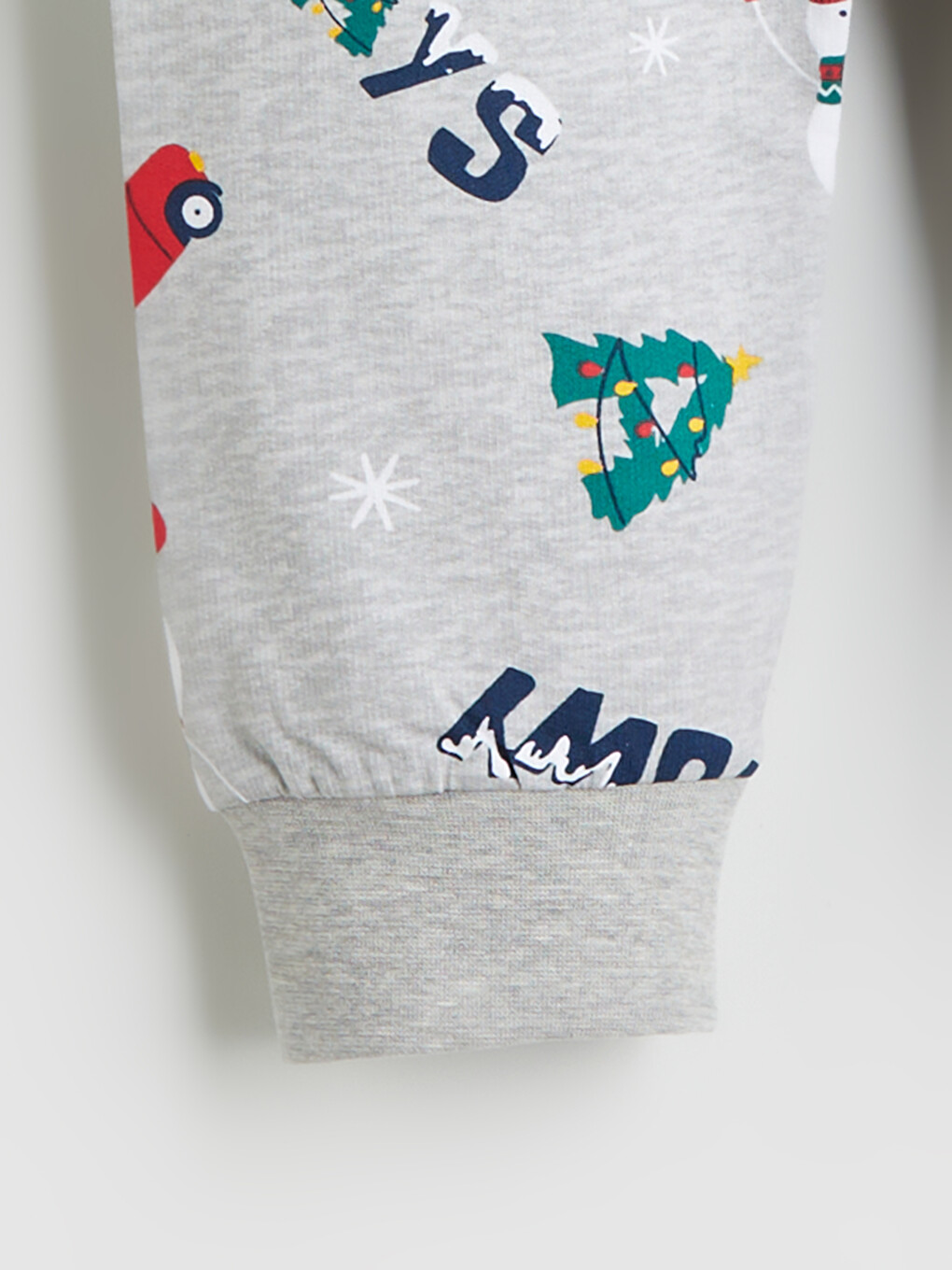 Gri Yılbaşı Temalı Erkek Çocuk Pijama Alt-1