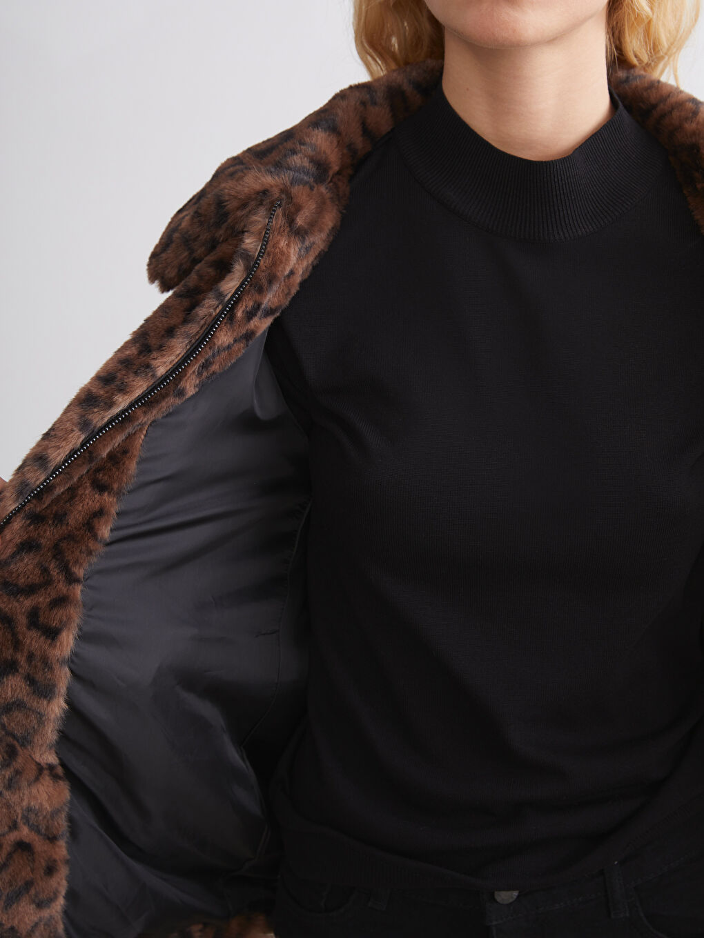Jacket Neck Leopard Print Women's Faux Fur Overcoat-3