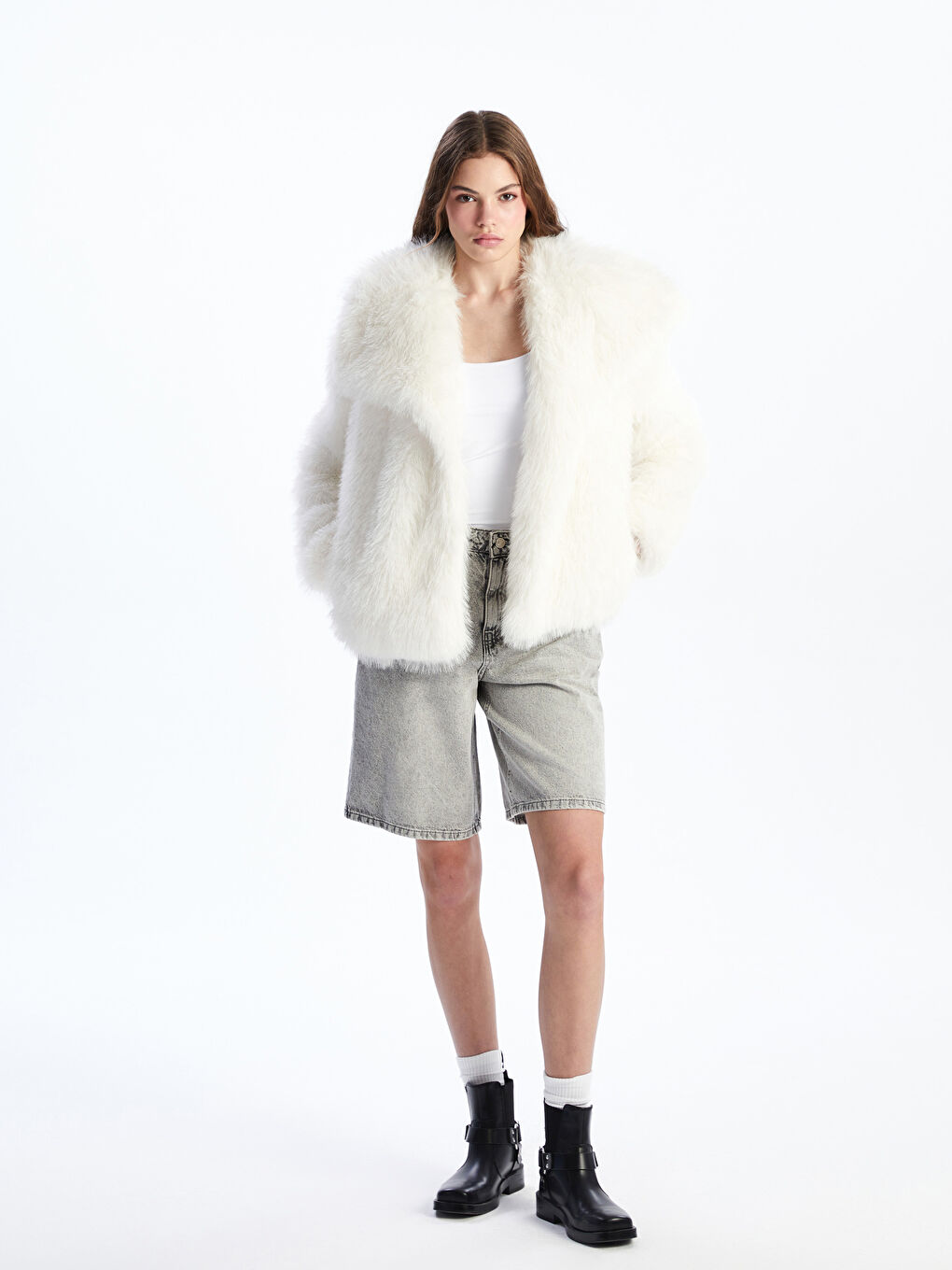 Jacket Neck Women's Fur Overcoat-1
