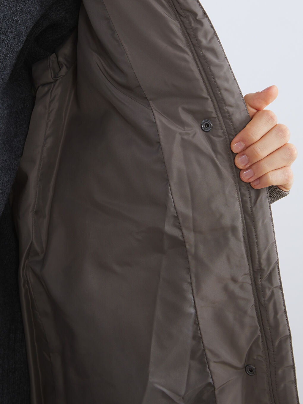 Hooded Women's Puffer Coat-3