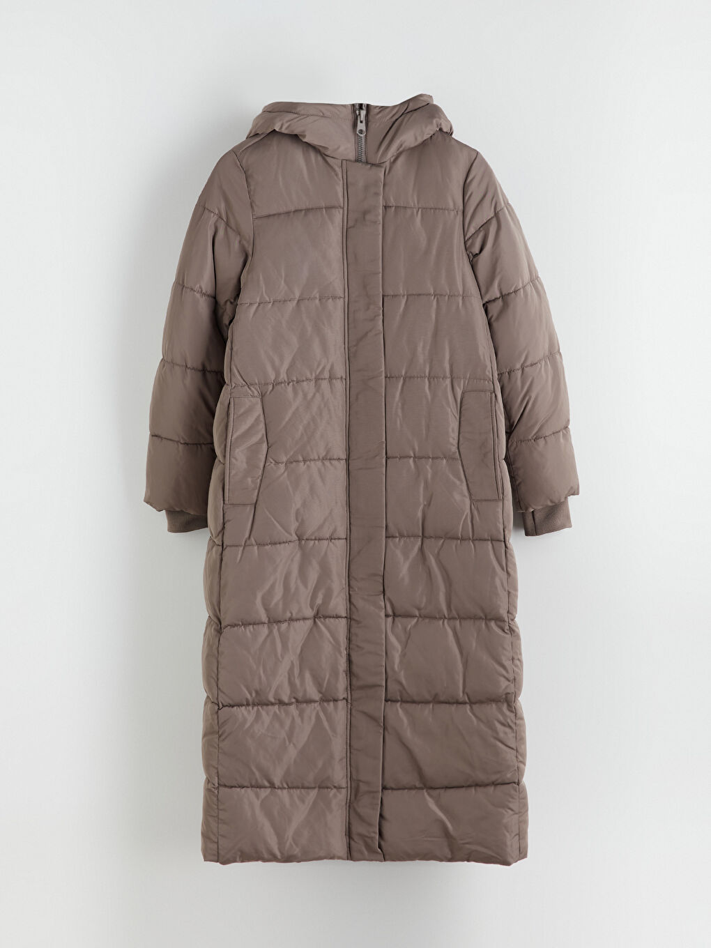 Kahverengi Kapüşonlu Kapitone Kadın Şişme Mont-5