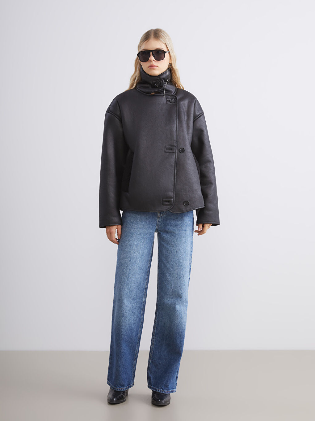 Siyah Pelüş Biker Yaka Kadın Süet Mont-1