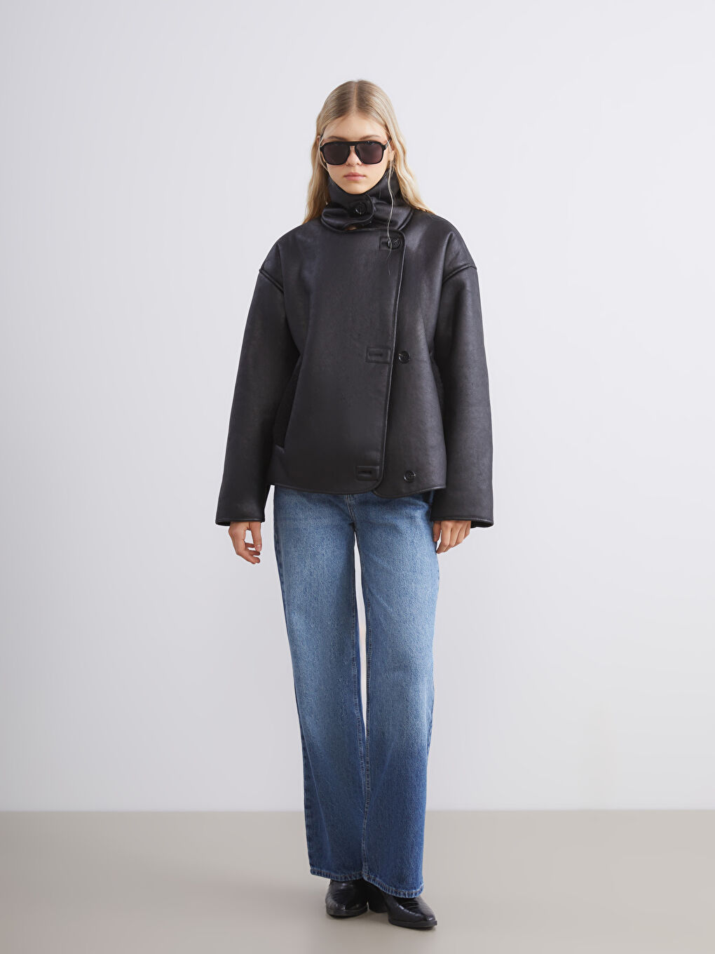 Fur Collar Women's Faux Leather Coat-1