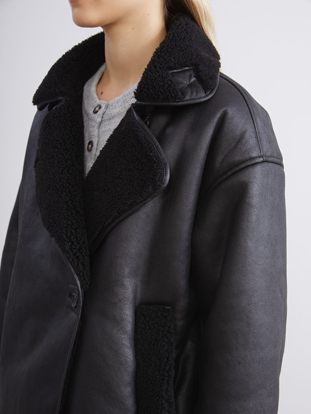 Fur Collar Women's Faux Leather Coat-2