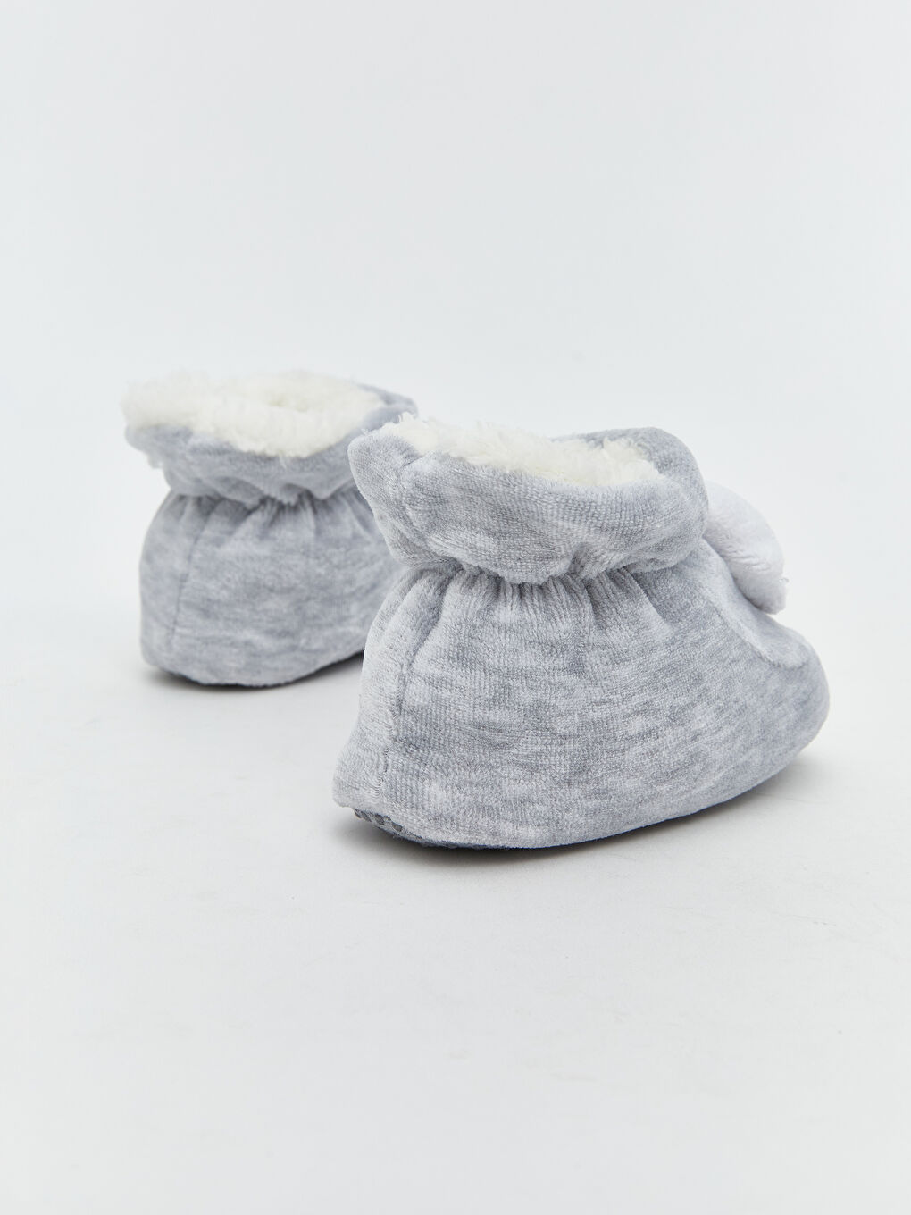 Gri Nakışlı Pelüş Kız Bebek Ev Botu-4