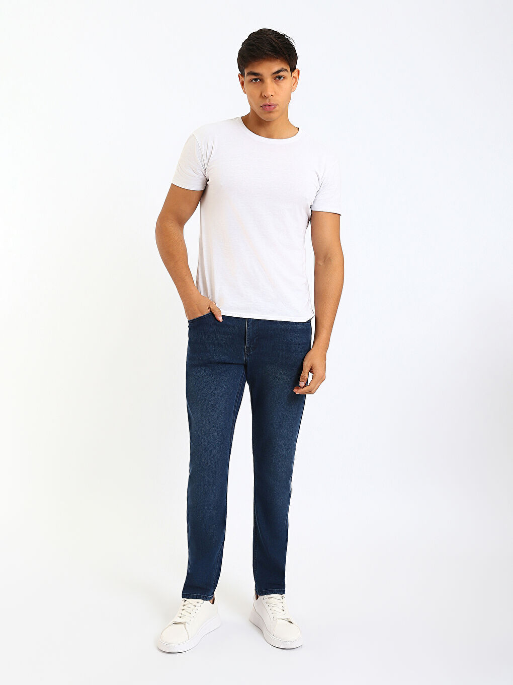 Man INDIGO Jeans
