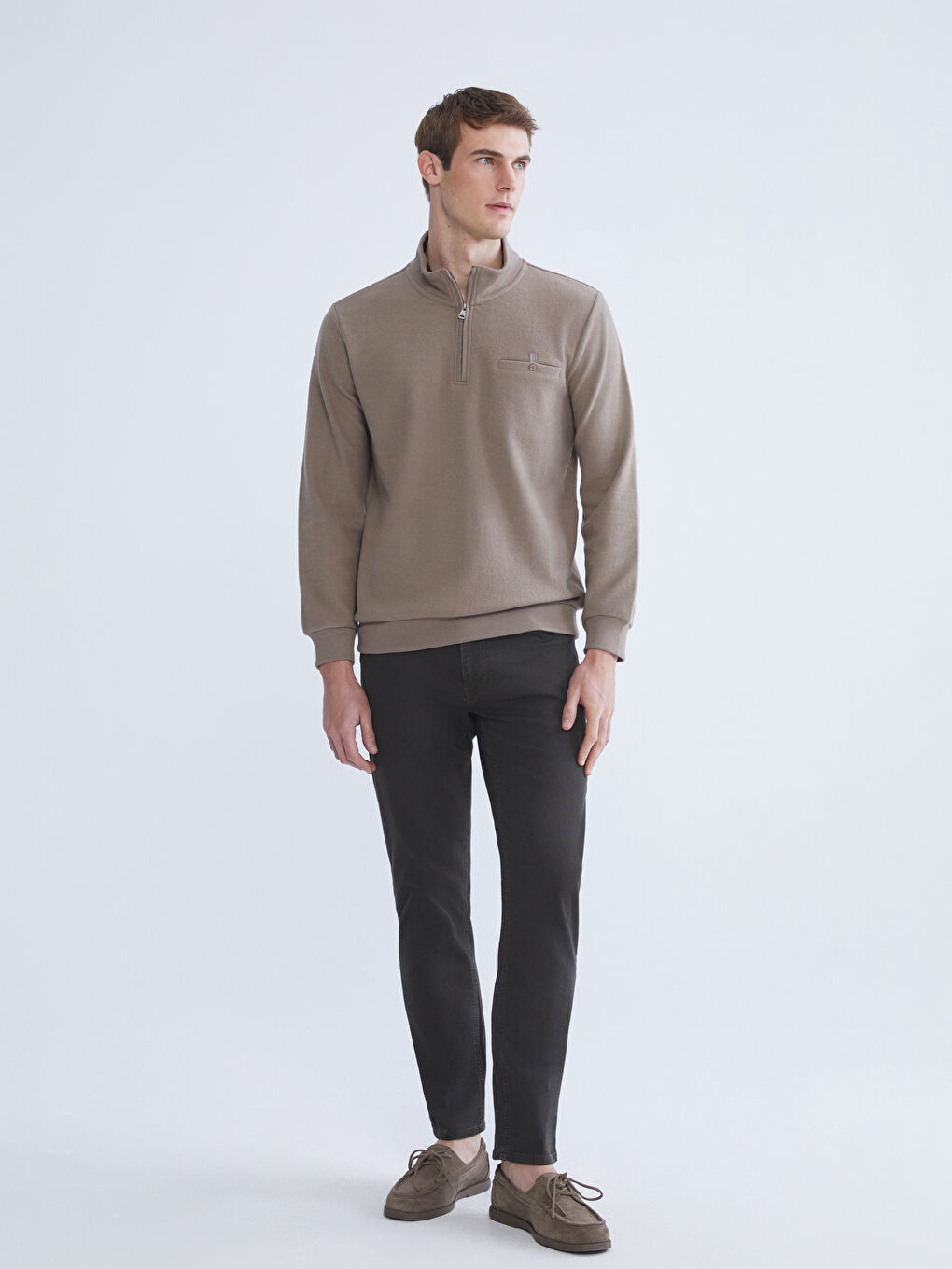 سویتشێرتی پیاوان بە یەخەی مل بەرز و زیپدار-1