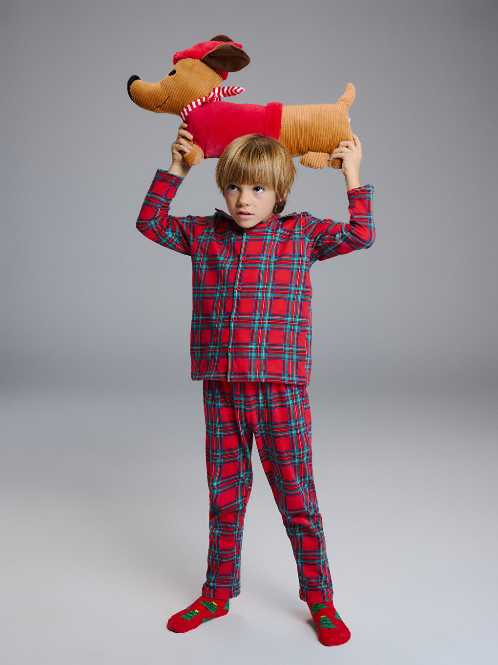 Піжамний комплект для хлопчиків з відкладним коміром у шотландку