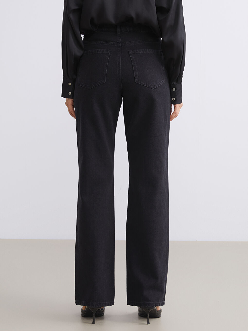 Straight Women's Jeans-3