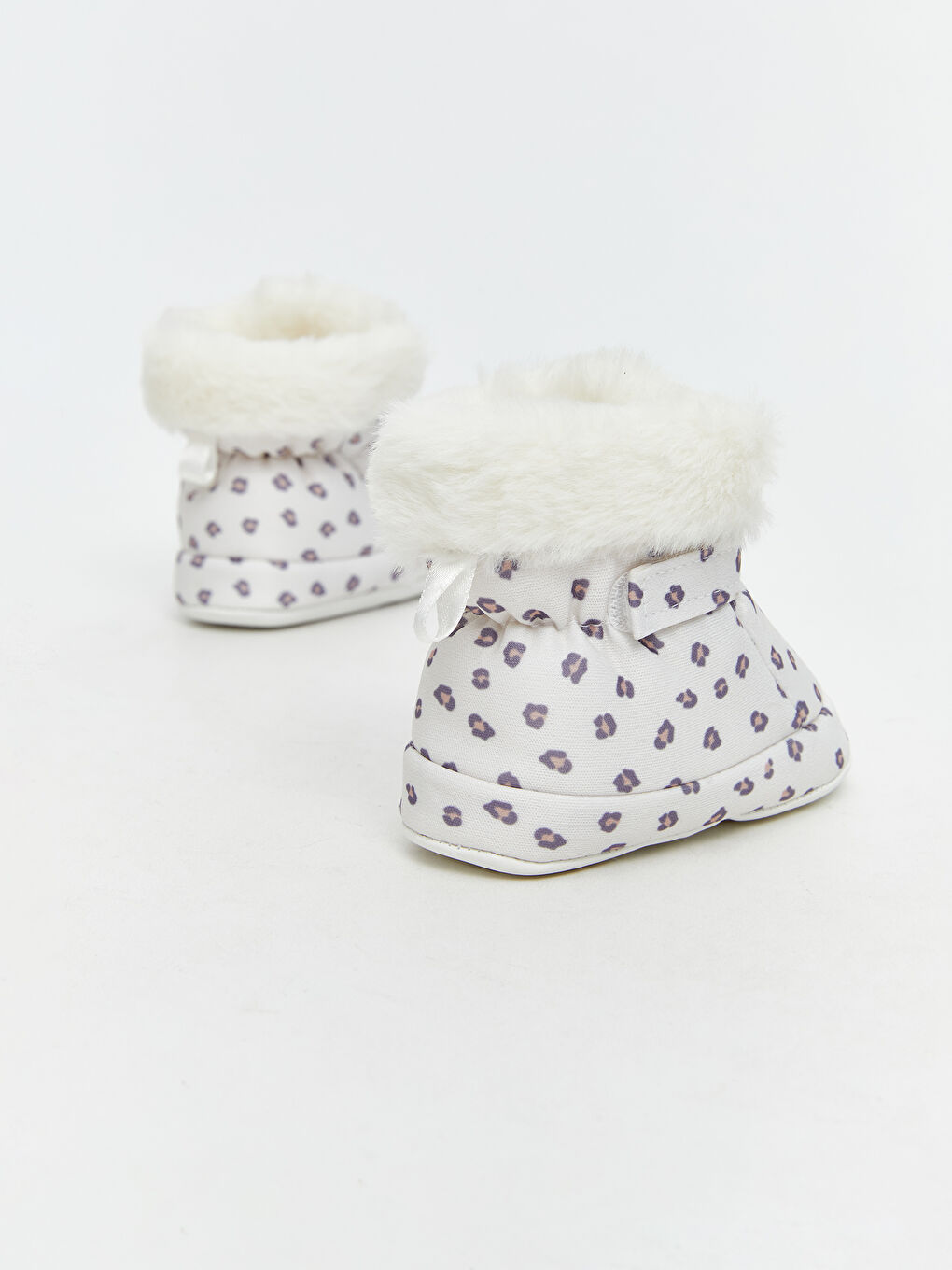 Ekru Desenli Kız Bebek Ev Botu-4