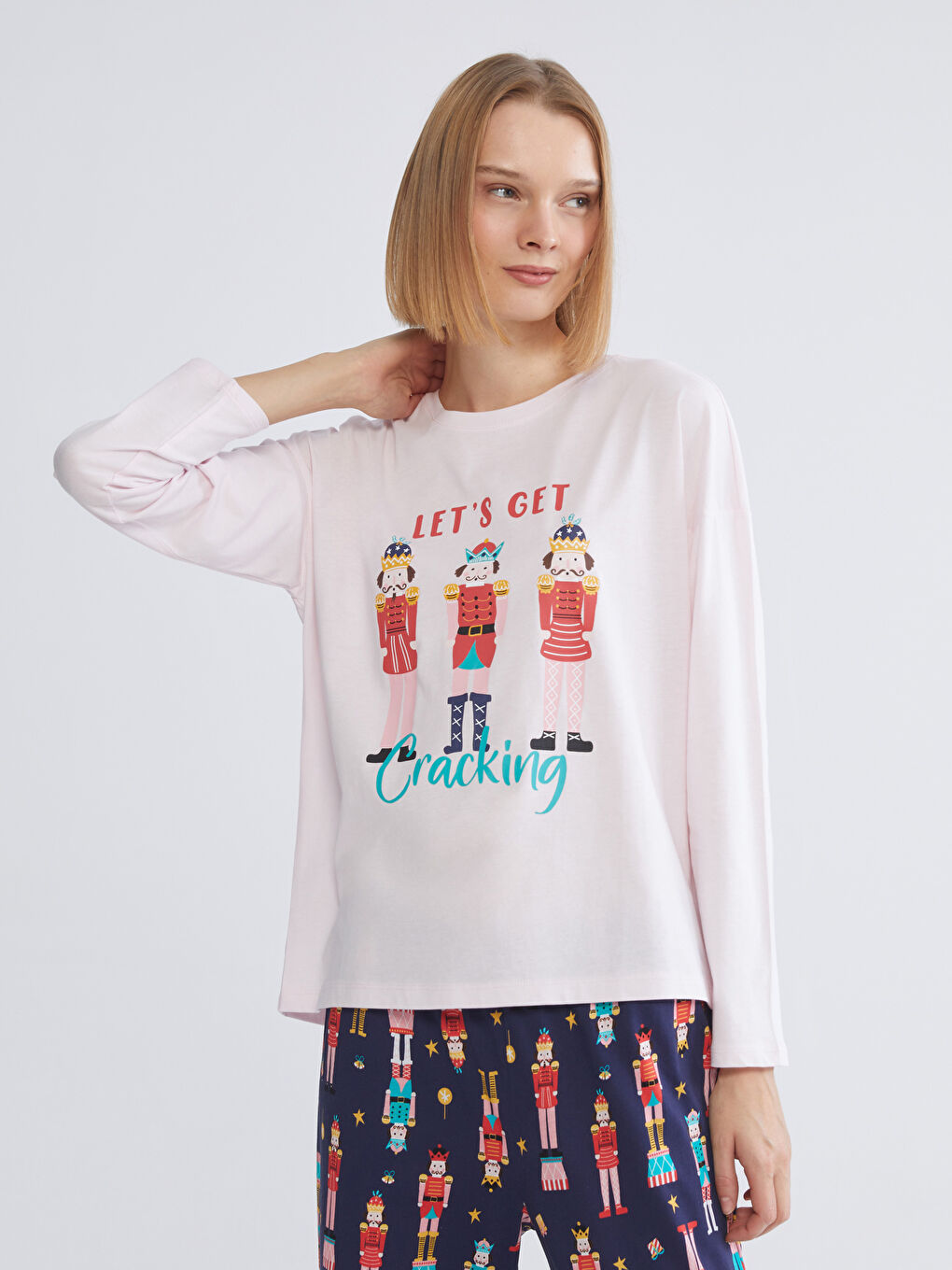 Crew Neck Printed Women's Pyjama Set