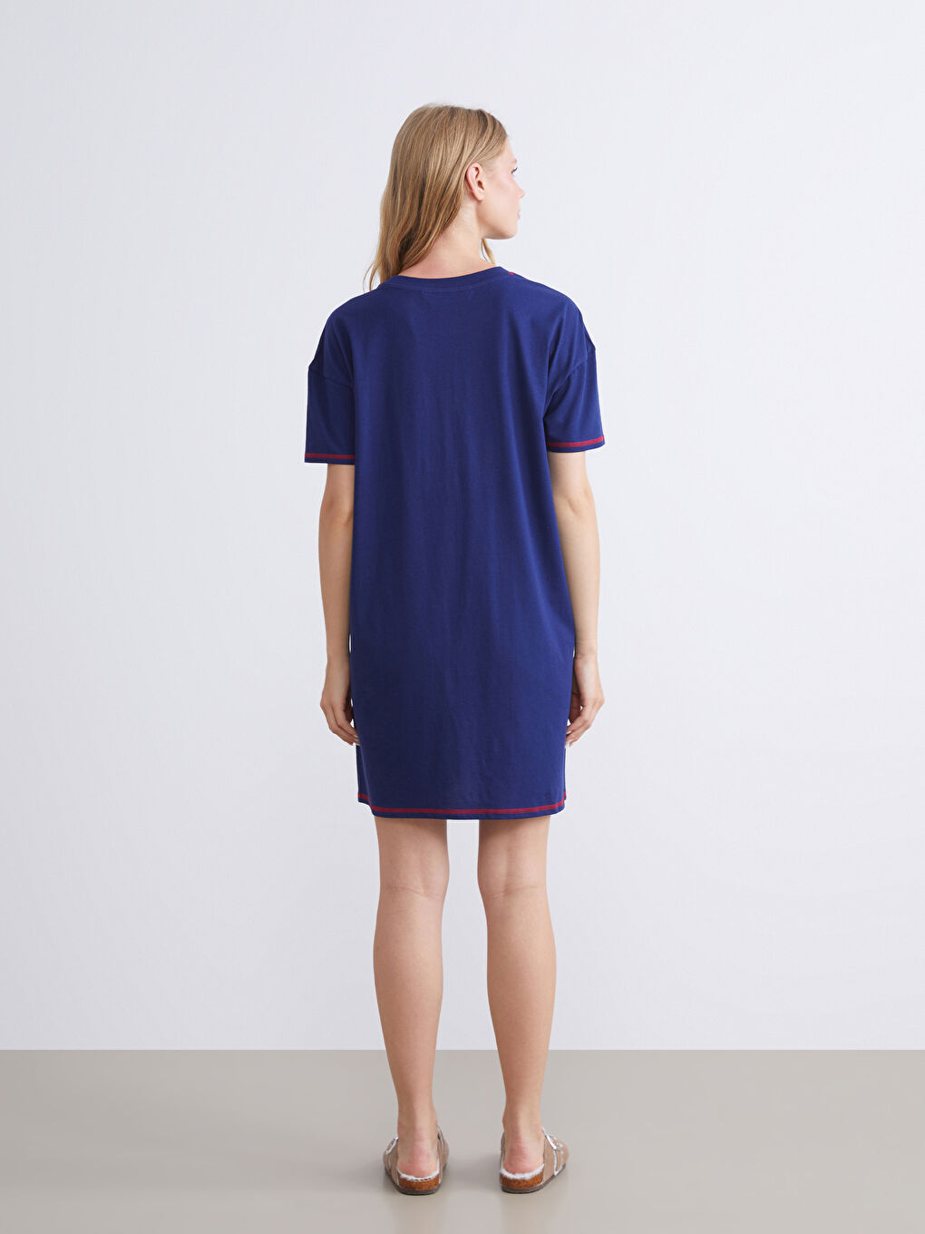 Woman NAVY Nightdress-3