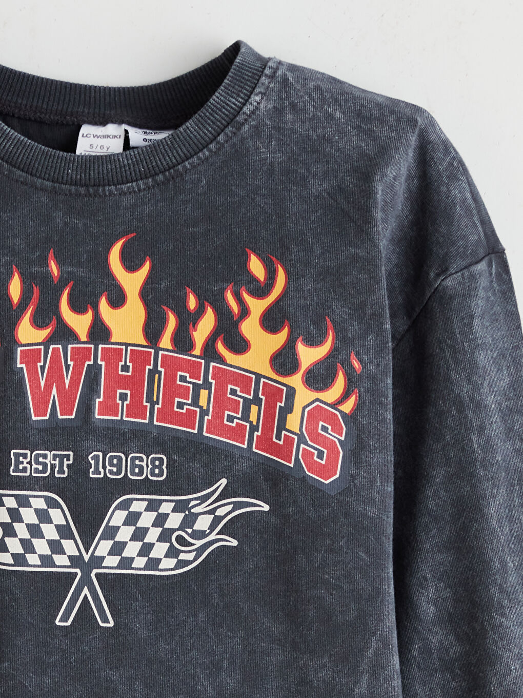 Antrasit Bisiklet Yaka Hot Wheels Baskılı Erkek Çocuk Tişört-2