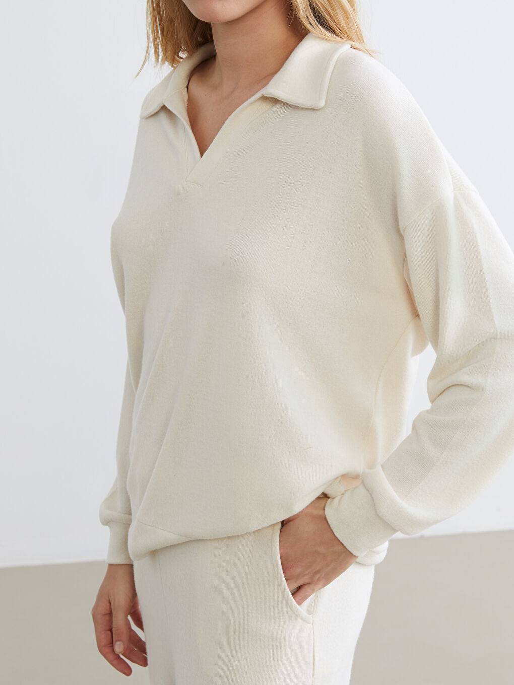 Женщины Бежевый Пижамный комплект-2