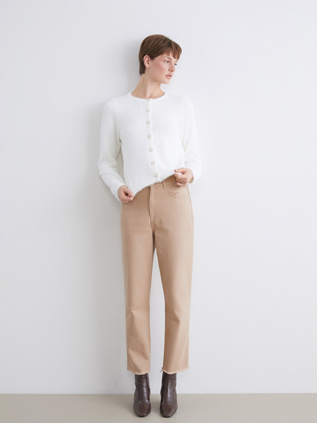 Crew Neck Women's Knitwear Cardigan